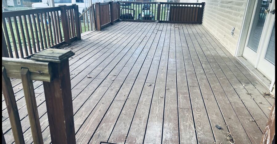 Old deck before rebuild
